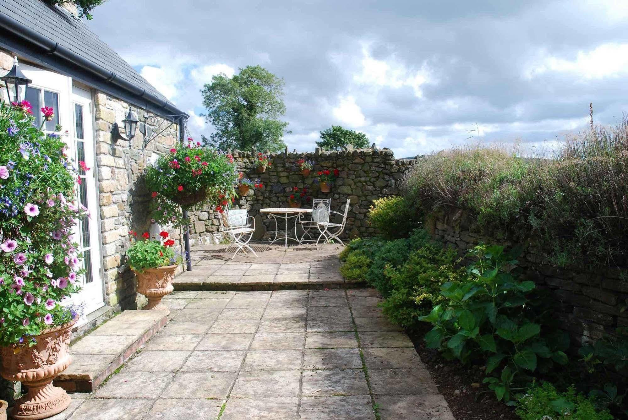 The Elephants Nest Inn Marytavy Exterior photo